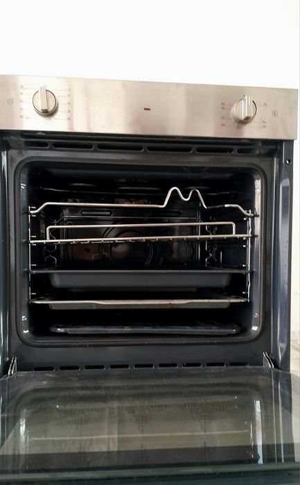 Духовка Bosch, почти в новом состояние/ деярли янги холатда