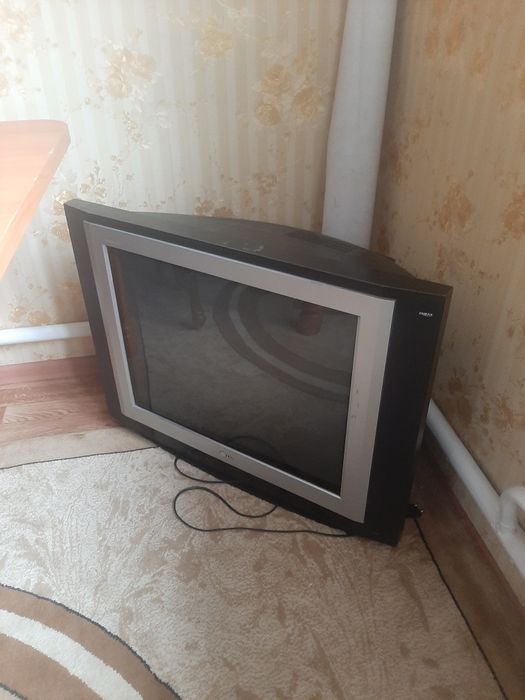 Телевизор за 5 тыс LG
