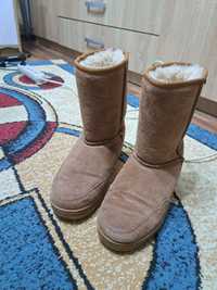 Ghete UGG marimea 39