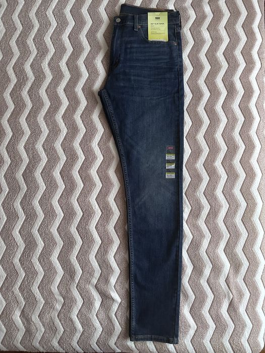 Продаются новые мужские джинсы