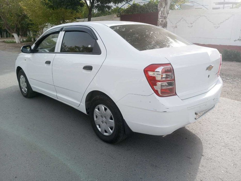 Автомобиль марка кобалт