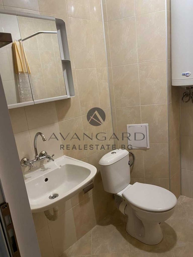Продава се Двустаен апартамент в Пловдив, Кючук Париж - 63 кв.м за 2105 €/кв.м - Снимка #5