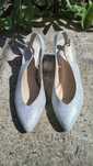 Pantofi din piele
