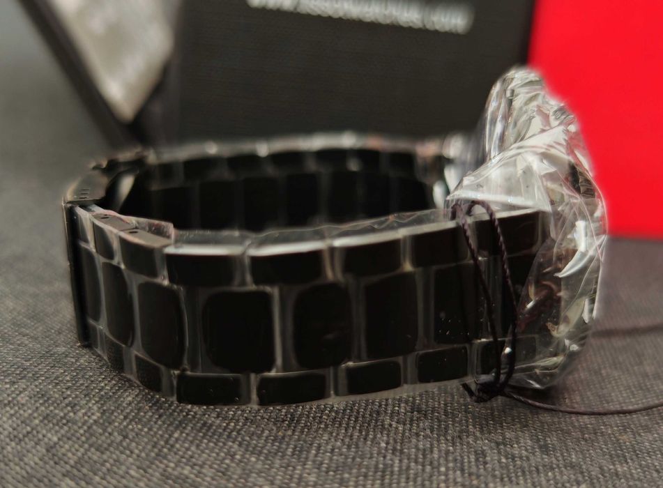 TISSOT SEASTAR 1000 QUARTZ 40mm чисто нов часовник кутия 100% оригинал