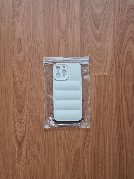 Huse  13 Pro Max   -  Noi