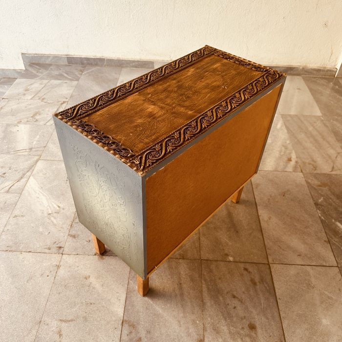 Ръчно изработен ретро дървен скрин – винтидж / рустик стил