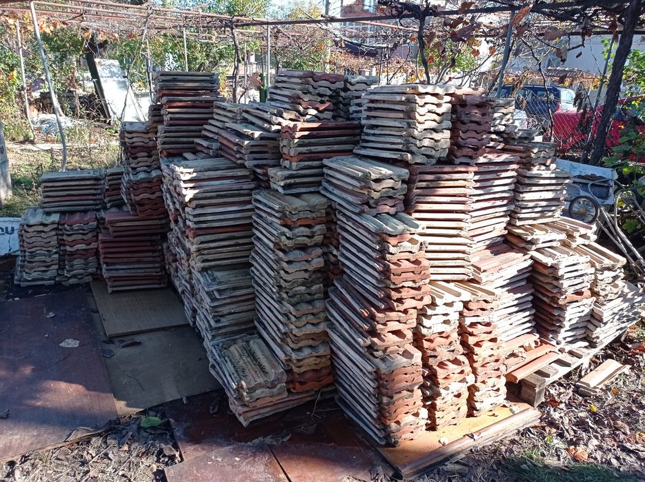 Продавам втора употреба цигли