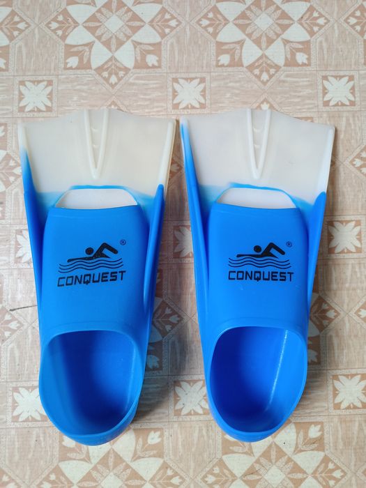 Продам ласты 36-38 р