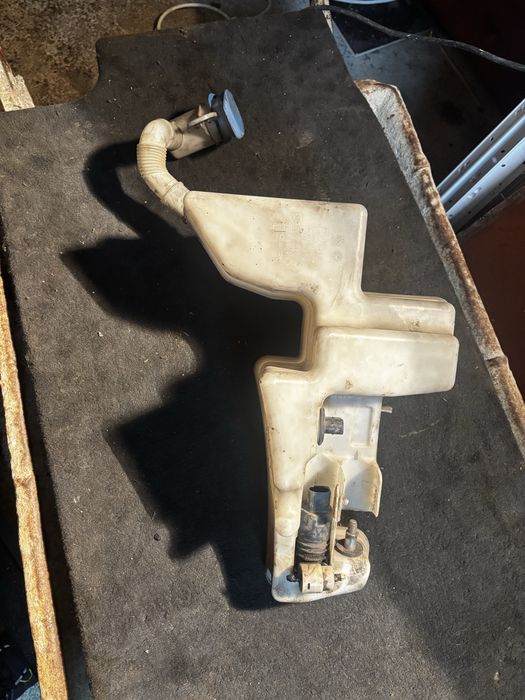 Vas lichid parbriz Volkswagen Vw Touran