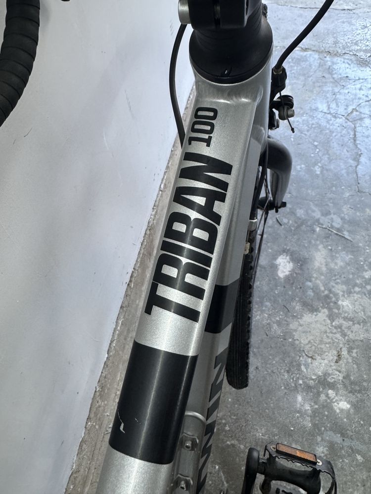 Велосипед B TWIN - TRIBAN 100