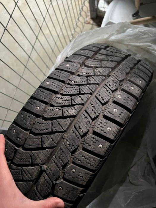 Зимняя резина 205/60/16