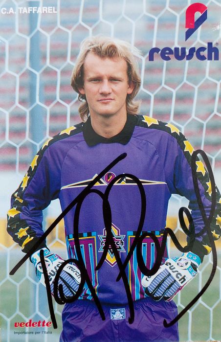 Автографи за колекционери и ценители. Спорт, музика, кино.