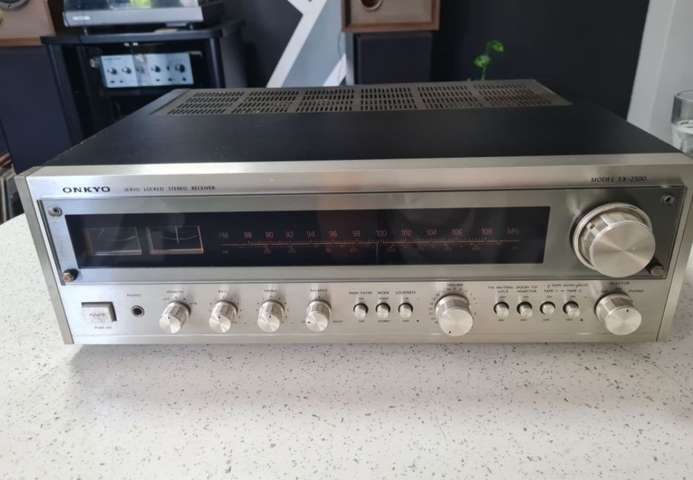 Amplituner Onkyo TX-2500