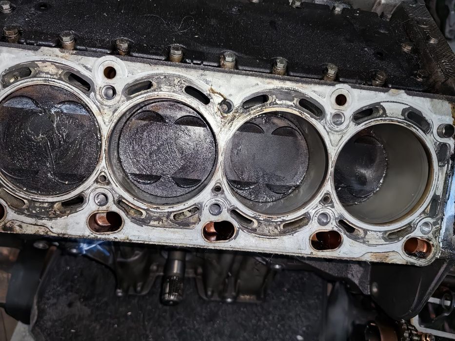 Оборудван блок BMW X5 E53 4.4 - 448S2