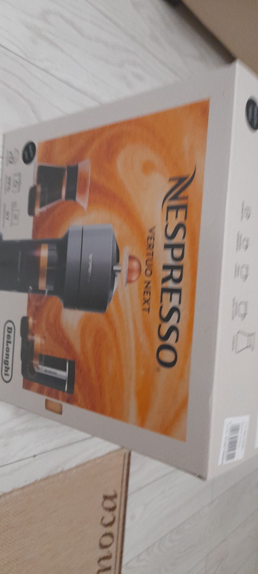 Expresor Nespreso Vertuo Next nou