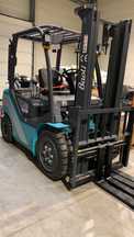 Chirie motostivuitor BAOLI diesel 2.5 tone perioada lunga