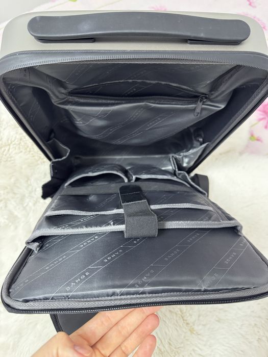 Rucsac laptop 15.6 inch cu carcasa tare BANGE