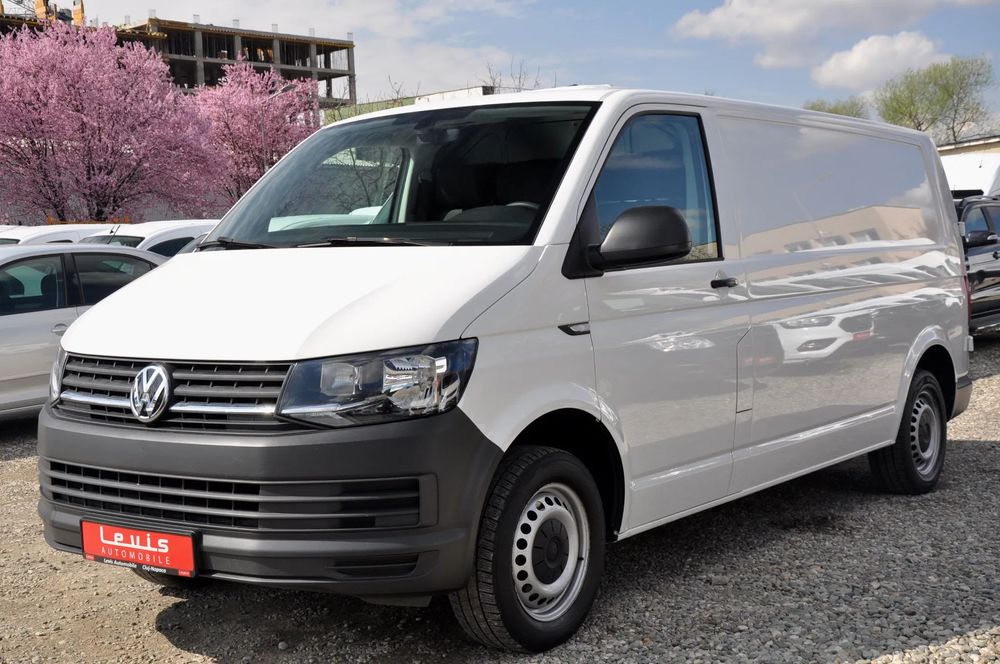 Volkswagen Transporter T6 L2H1 Van