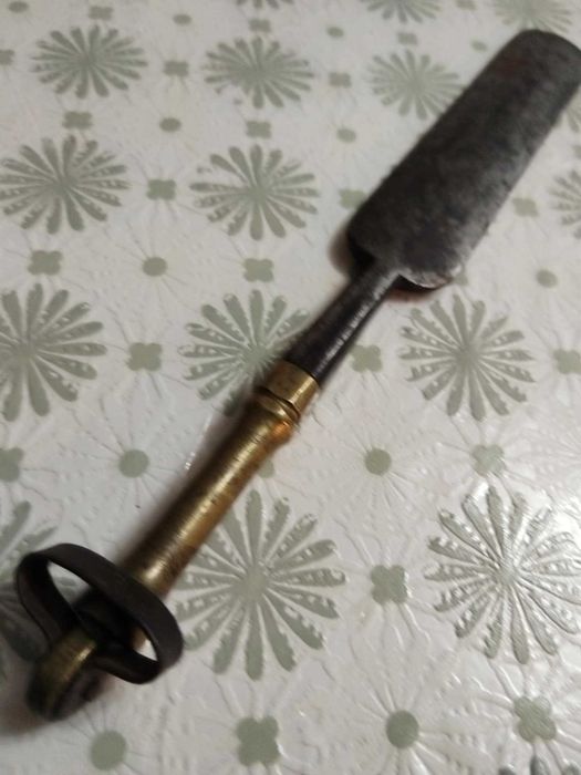 masat ascutit  vechi