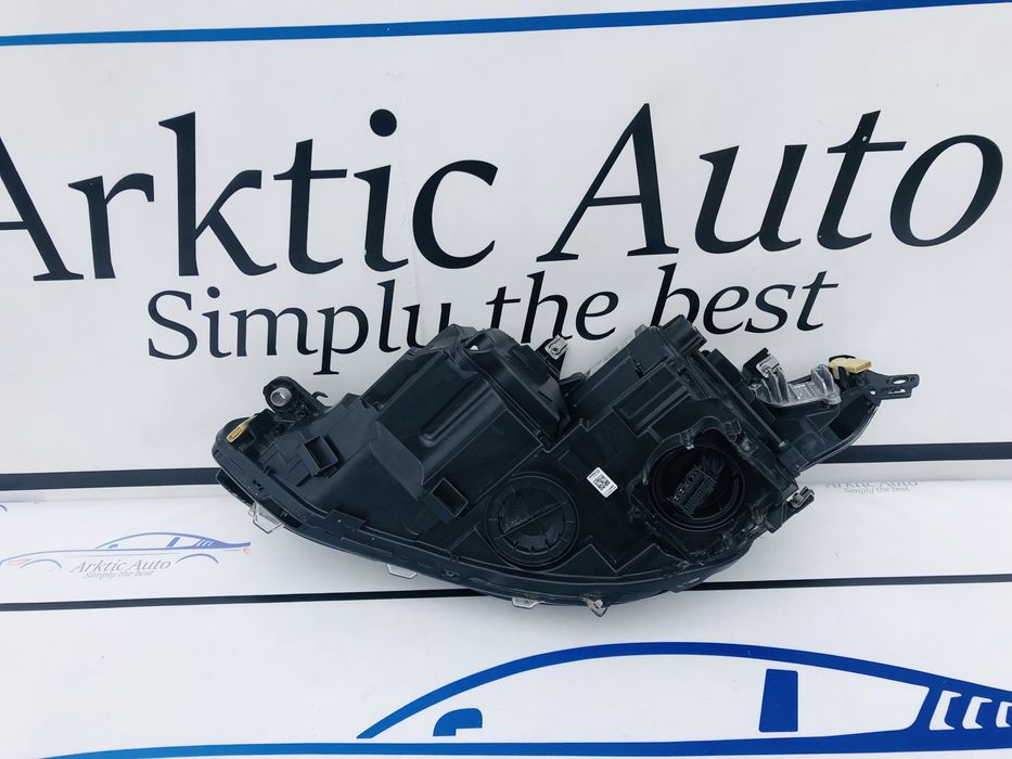 Far dreapta Full Led IQ Light VW Golf VIII cod 5H1941036