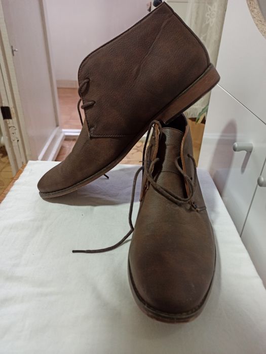 Pantofi inalti marimea 45