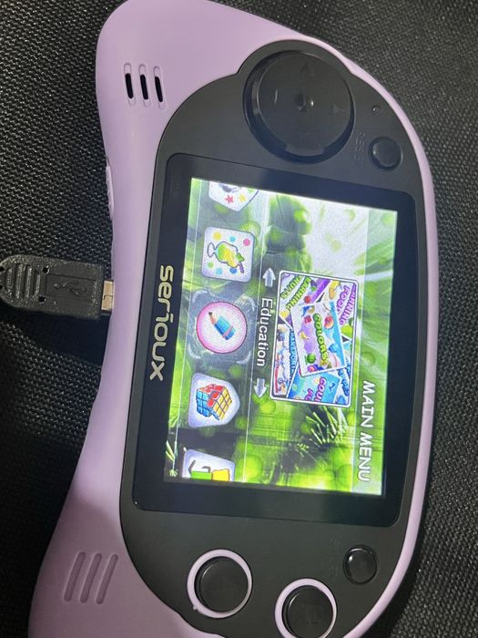 Consolă Portabilă Serioux cu 200 de Jocuri (Ecran 2.7")