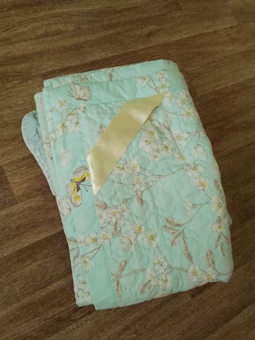 Покрывало на кровать