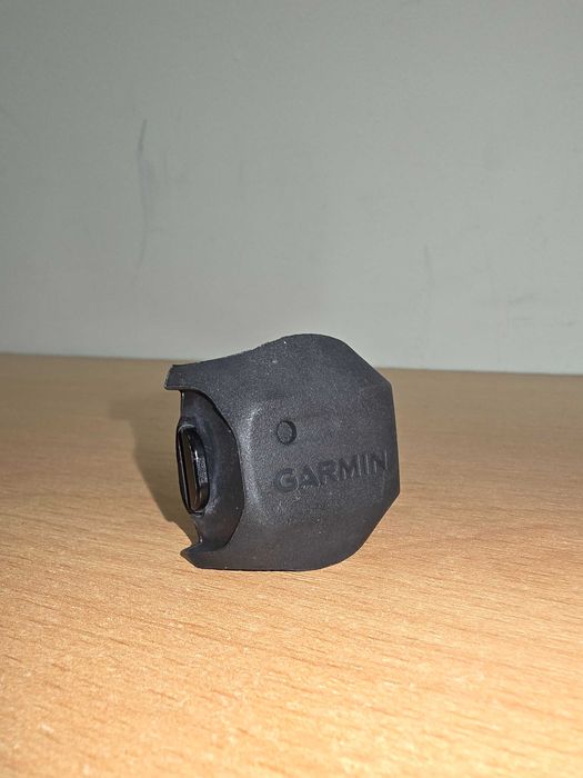 Garmin сензори за скорост и каданс