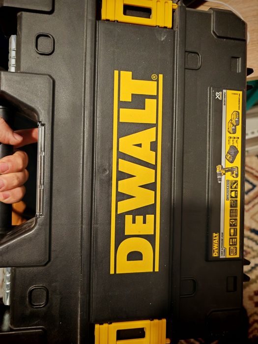 DEWALT cutie, valiza pentru filetanta sau impact, NOUA