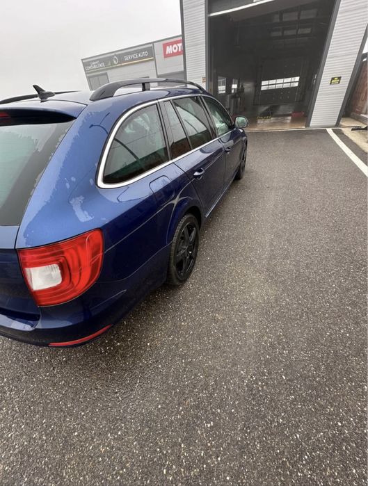 Vand skoda superb an 2011