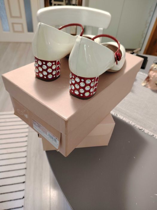Pantofi Miu Miu stare impecabila