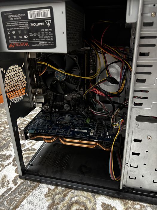 Обычный компьютер