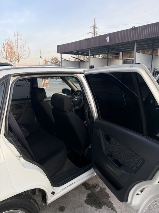 Продается Нексия 2