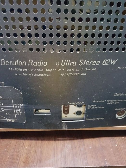 Radio pe lampi stereo Gerufon Ultrastereo model 62w II el84
