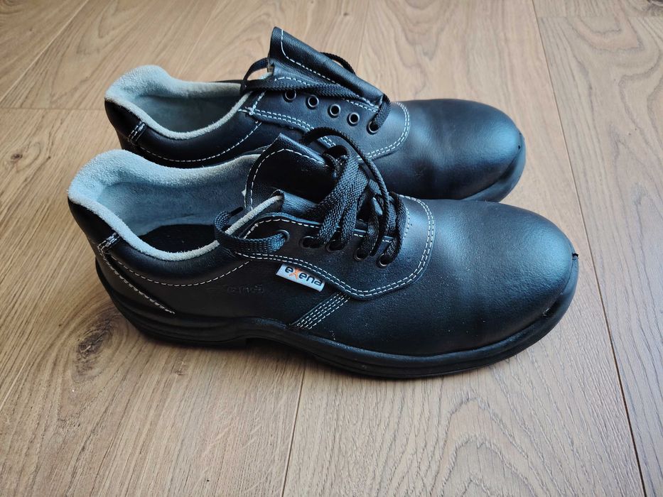 Нови работни обувки Exena 42