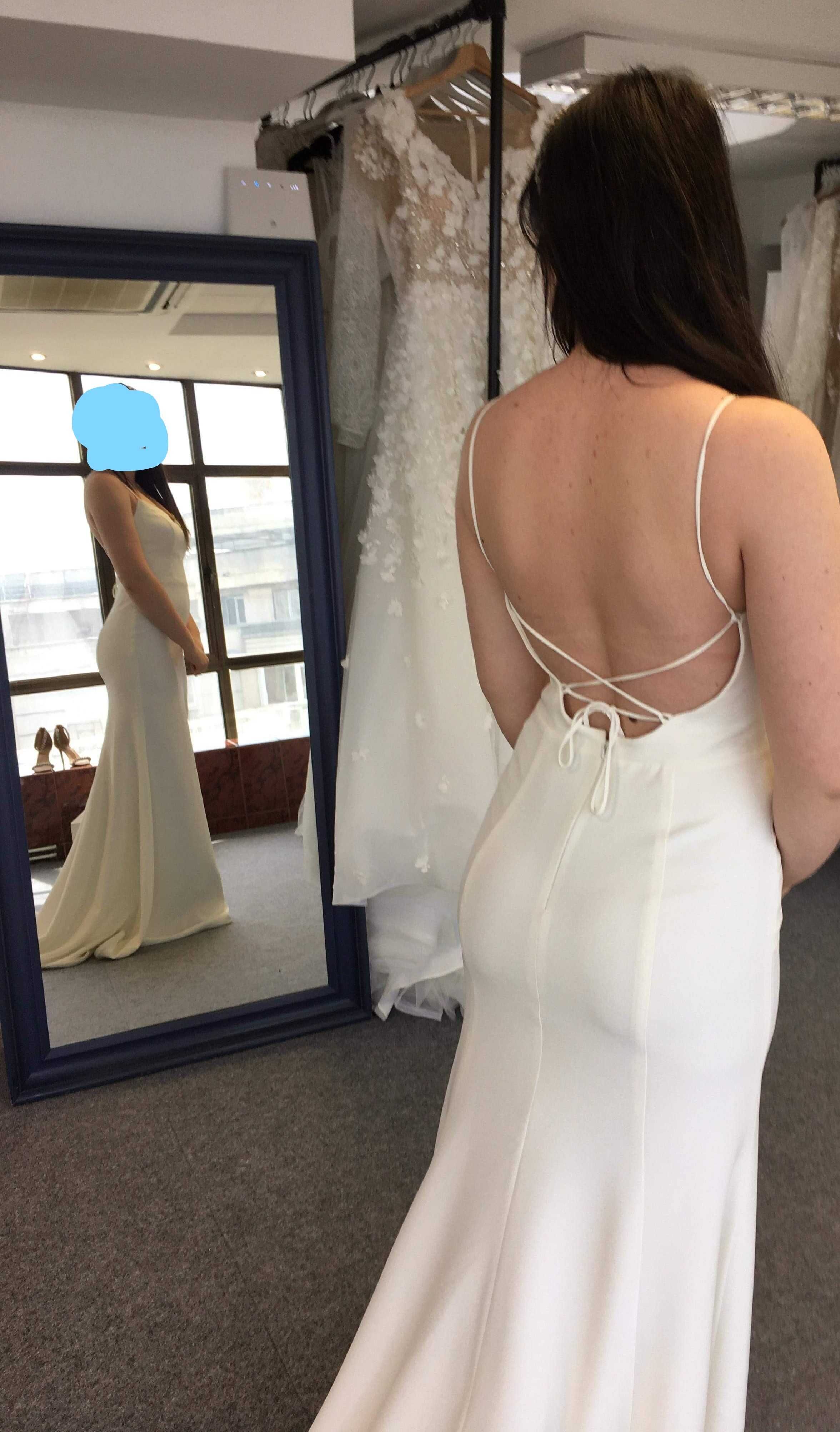 Rochie mireasă / voal Nava Bride