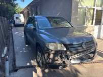 Vw touareg 3.0tdi casa 2007 avariat