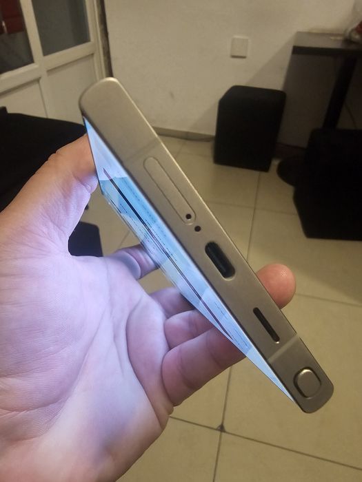 Vând sau Schimb Samsung S24 ULTRA 5G 512G