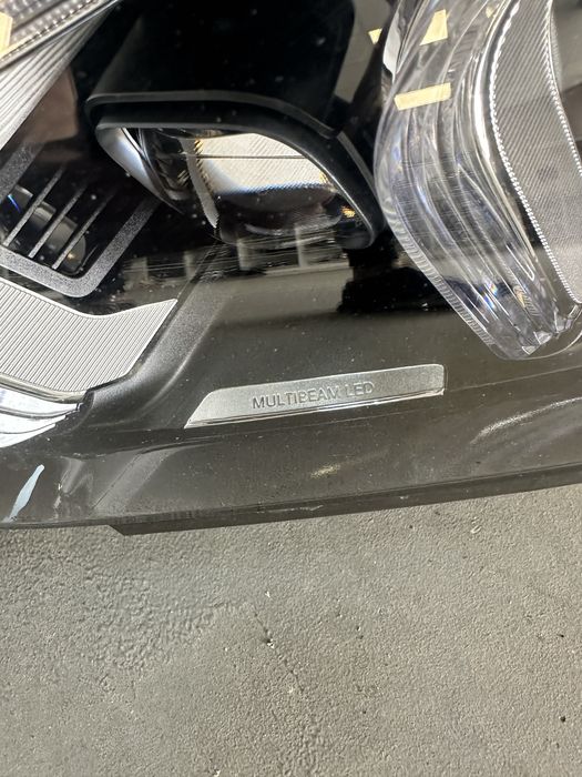 Mercedes GLE w167 USA фар фарове Multibeam led