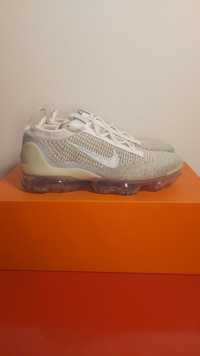 Nike Air VaporMax 2021 Flyknit "White & Pure Platinum" - Номер 37.5