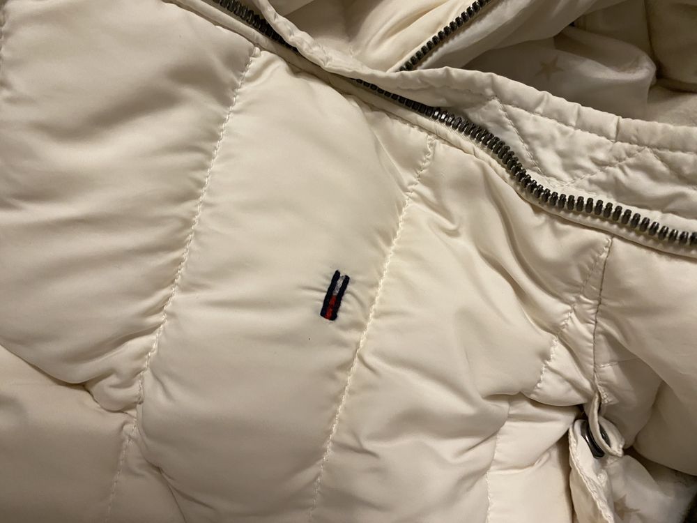 Geaca tommy hilfiger xs