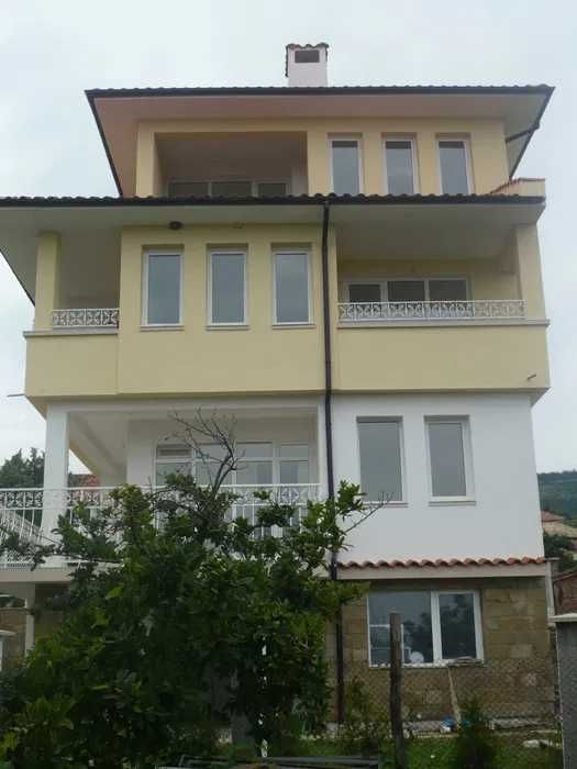 Продава се Къща в Обзор - 277 кв.м за 928 €/кв.м - Снимка #2