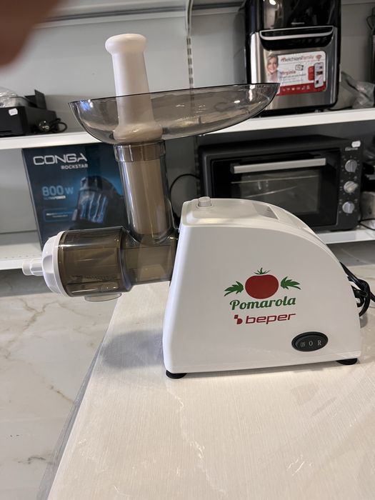 Masina de tocat carne