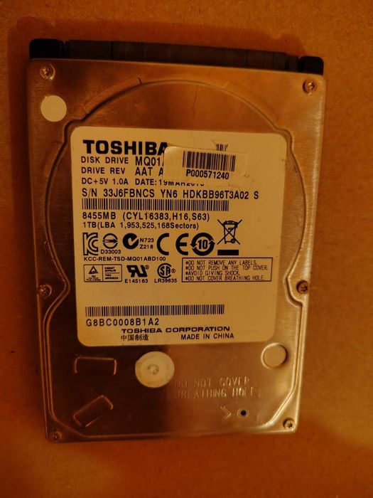 1TB HDD / Хард диск Toshiba 2.5''