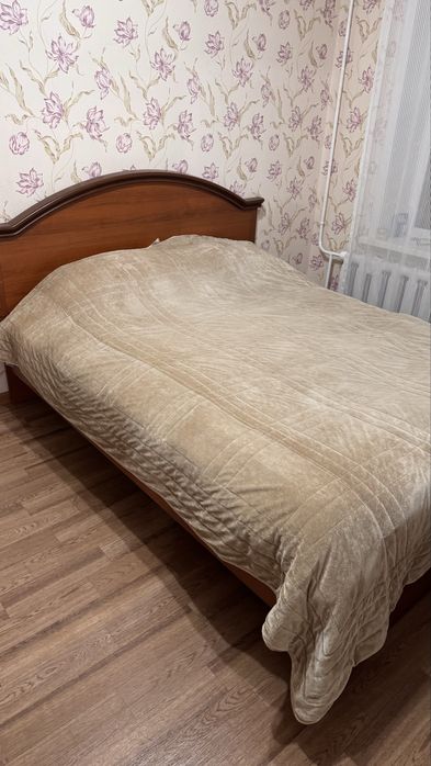 Двухспальная кравать