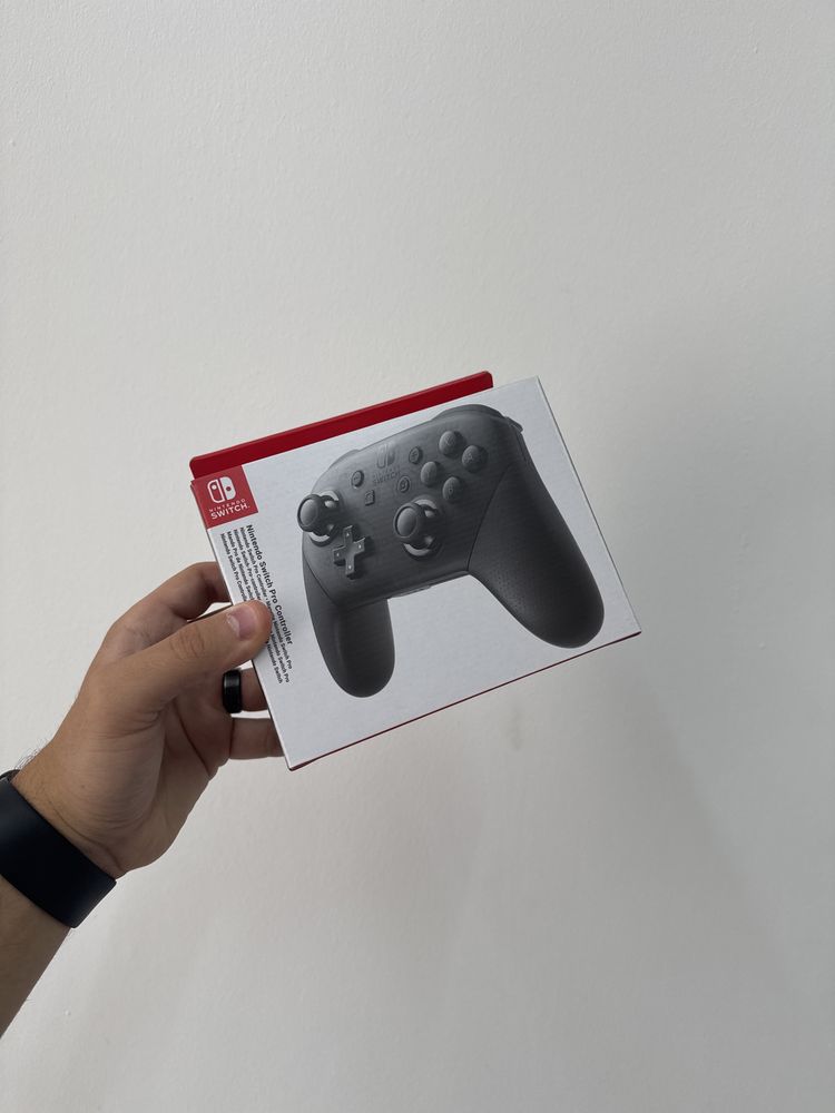 Nintendo Switch Pro Controller / Sigilat
