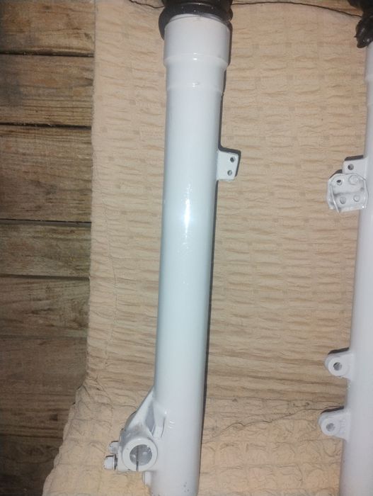 Преден амортисьор (колци) за мотор