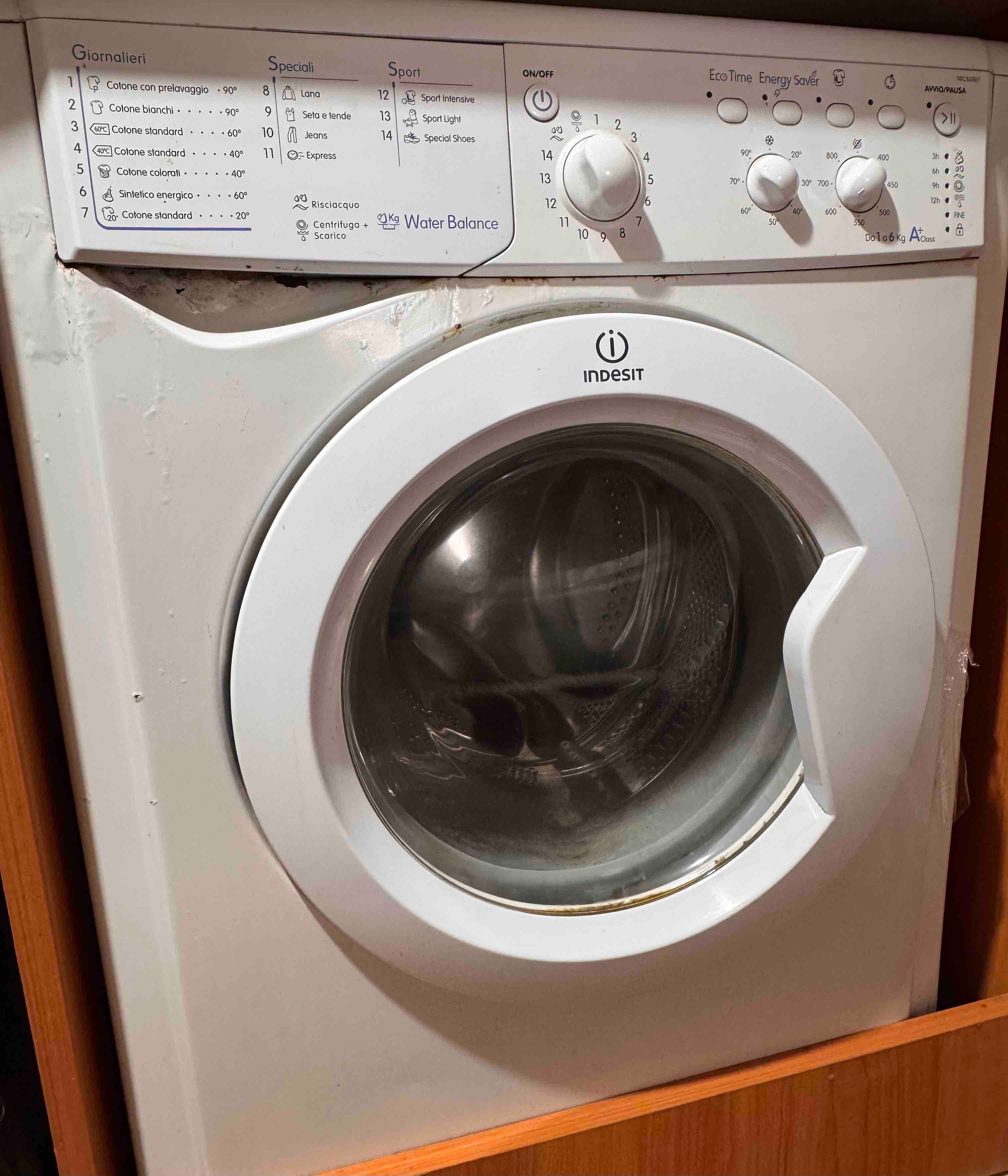 Пералня Indesit добро състияние