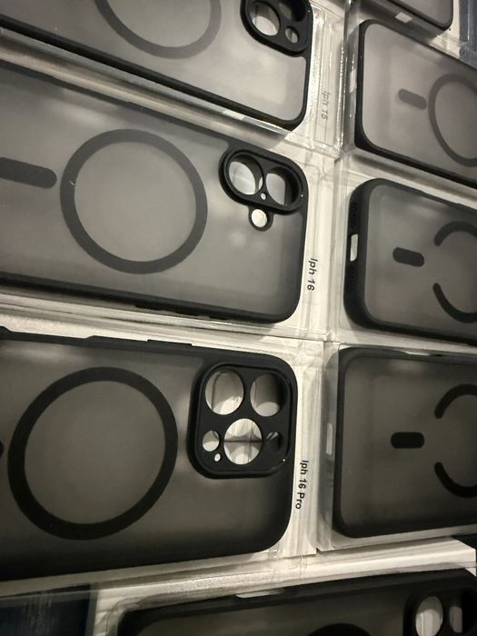 iPhone 17,17Pro/Max,13,14,15,16,16Pro/Max черен Magsafe Мат