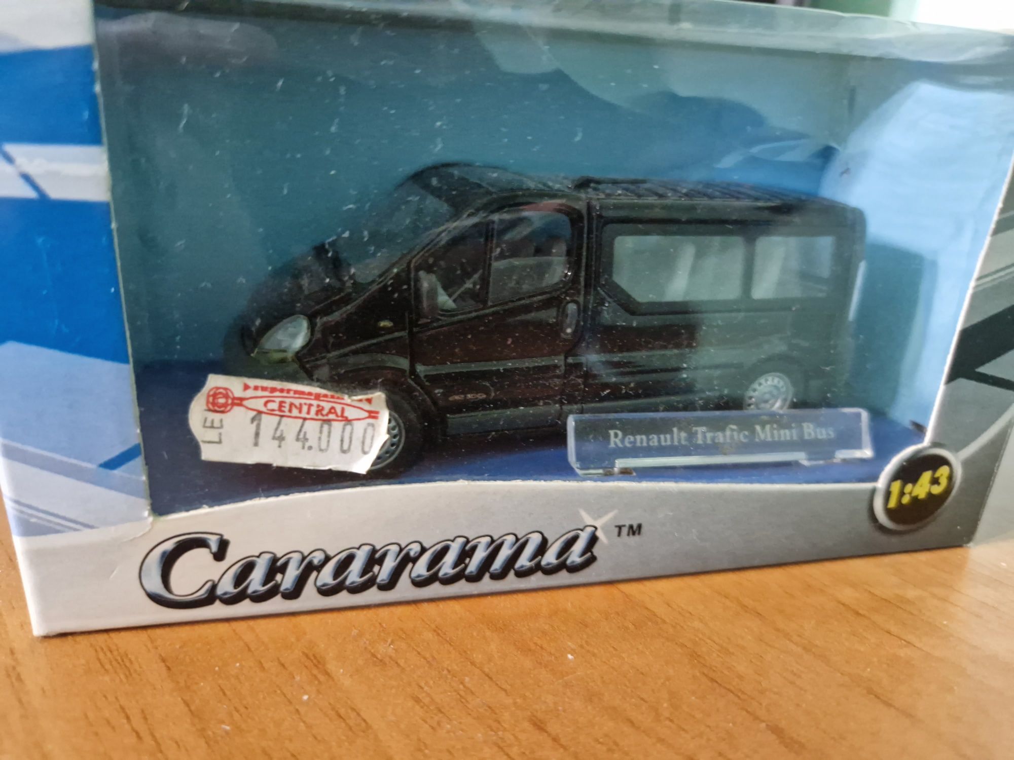 Machete auto 1:43